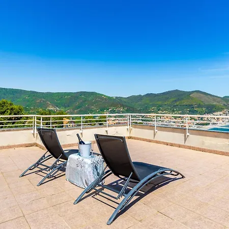 Hostdomus-villa Villa Noli