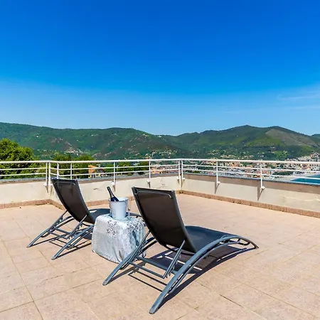 Villa Hostdomus-villa *