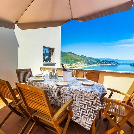 Hostdomus-villa Villa